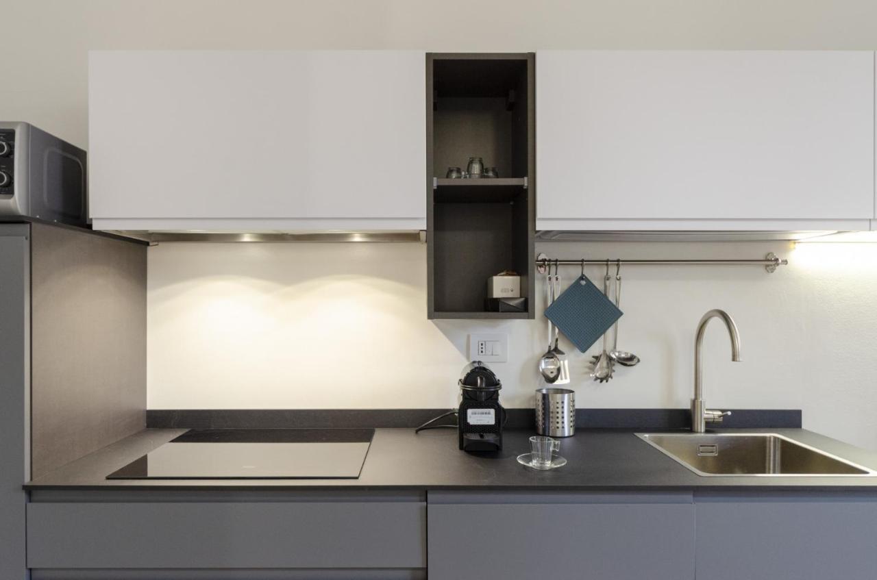 Joivy Elegant 1-Bedroom Flat Near Spianata Castelletto 热那亚 外观 照片